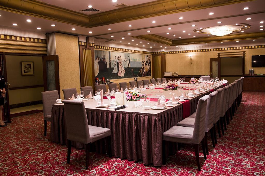 Qingdao Sanfod Hotel Zewnętrze zdjęcie