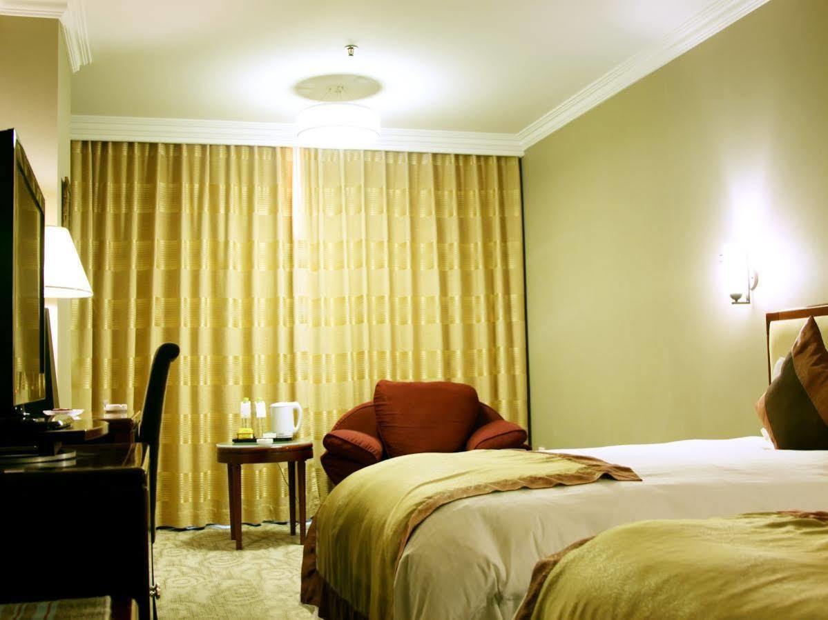 Qingdao Sanfod Hotel Zewnętrze zdjęcie